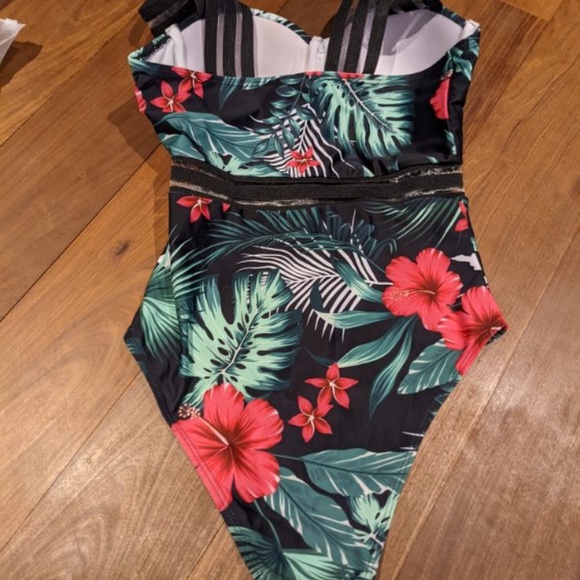 Shein bathing suits - Picture 8 of 9